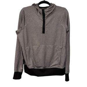 Zella Hooded Sweatshirt Womens Large Chevron Print Kangaroo Pocket Black Grey